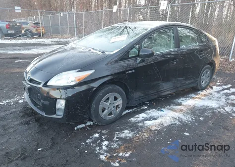 2010 Toyota Prius Iii z USA, uszkodzony, nr VIN JTDKN3DU0A0185080